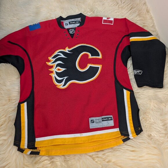 Reebok Men Calgary Flames NHL Authentic Pro Breakaway Hockey Home Jersey Size S - Picture 1 of 10